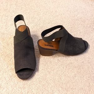 Size 8 1/2 Sonoma Peep Toe Booties
